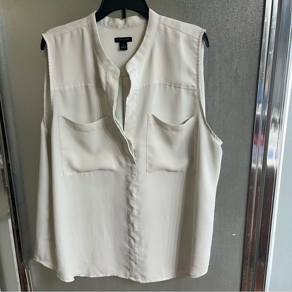 Ann Taylor essential top